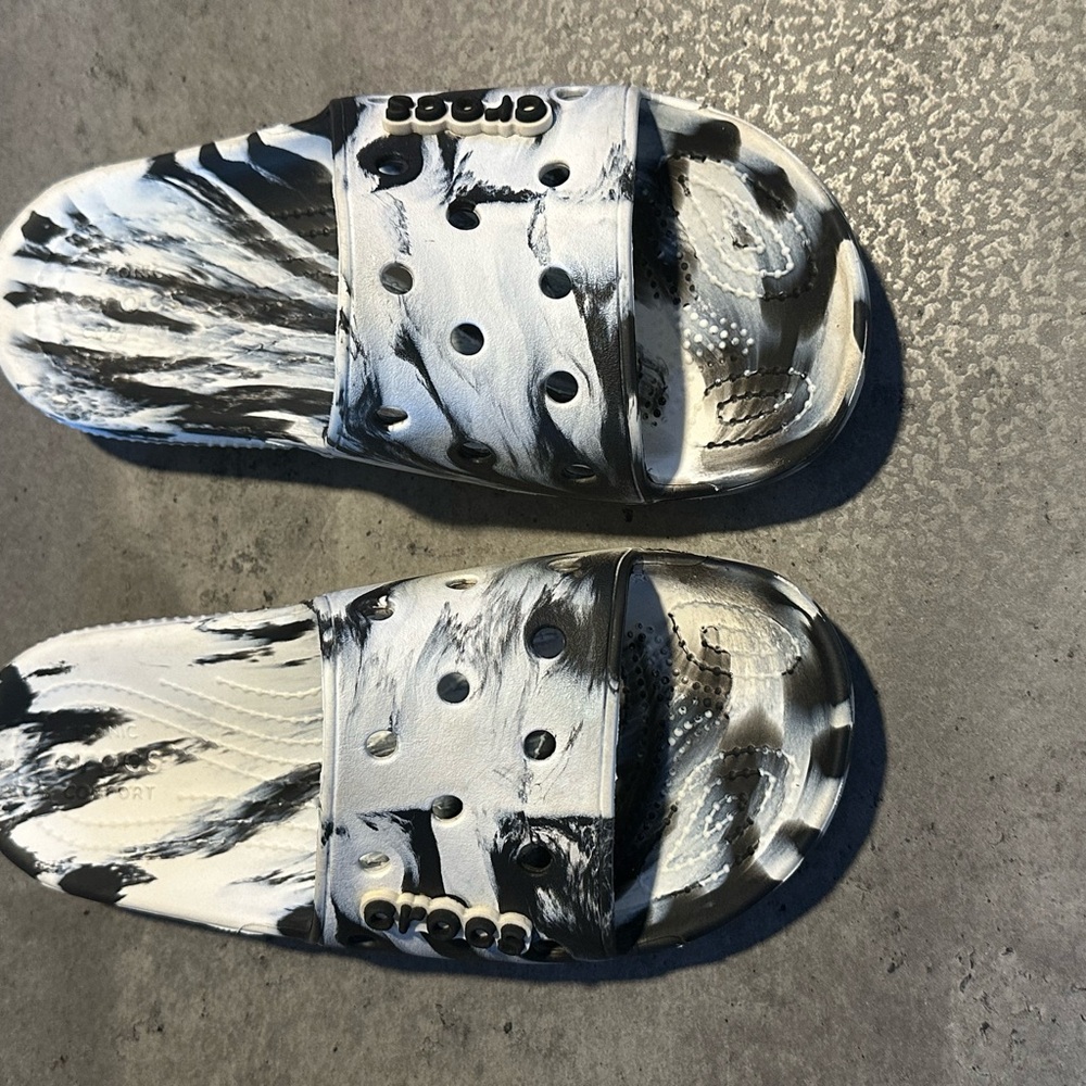 CROCS Kids Monochrome Slide Sandals